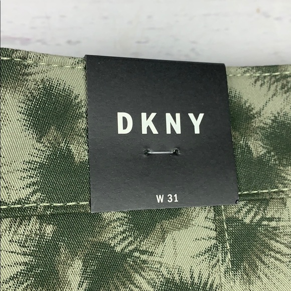 DKNY NWT olive green dress shorts M 31 - Picture 6 of 11